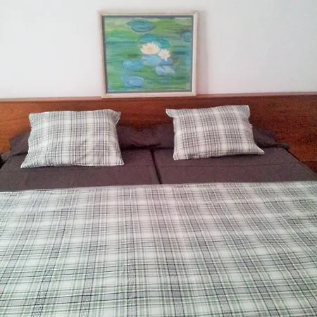 Cati بيت ضيافة باغيرا