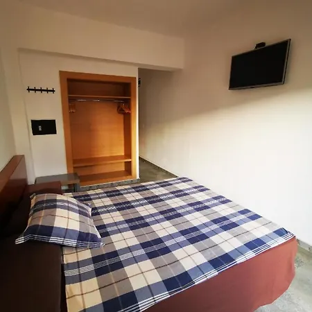 Cati Casa de hóspedes 2*