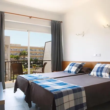 Cati Casa de hóspedes Peguera